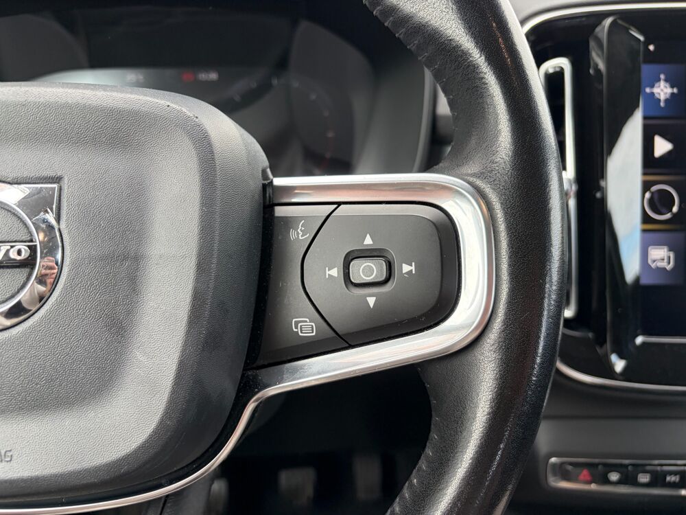XC40 2.0 D3 150ch BUSINESS 2WD / Entretien EXCLUSIF VOLVO 2019 occasion 64122 Urrugne
