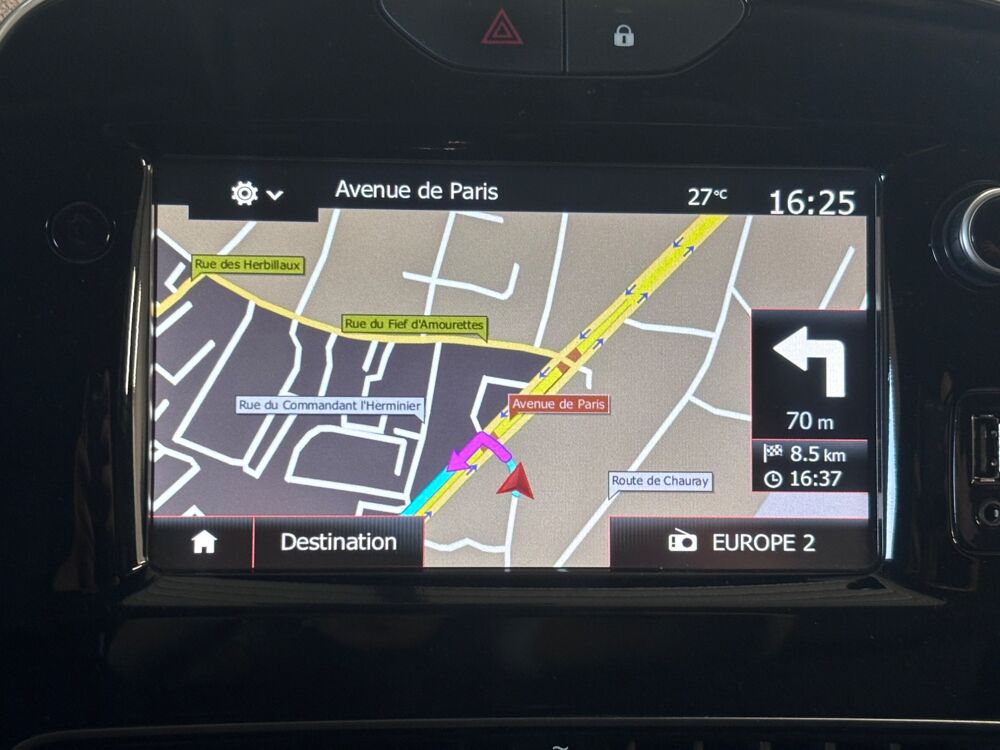 Clio ESTATE 1.5 DCI 110 Ch - LIMITED - ENTRETIEN CONSTRUCTEUR - D 2017 occasion 79000 Niort