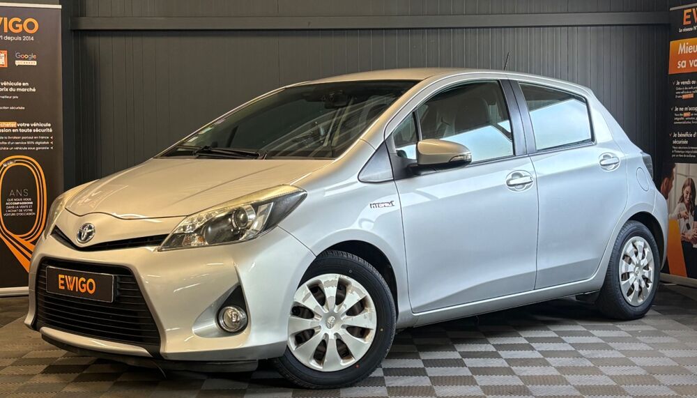 Yaris 1.5 VVTI 100H 75 HYBRID FULL-HYBRID DYNAMIC BUSINESS BVA - C 2013 occasion 79000 Niort