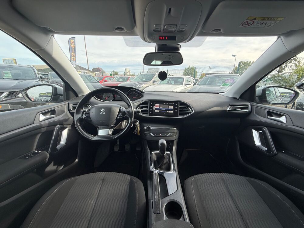 308 GENERATION-II 1.2 110 ch ALLURE START-STOP - BLUETOOTH - RAD 2015 occasion 27000 &Eacute;vreux