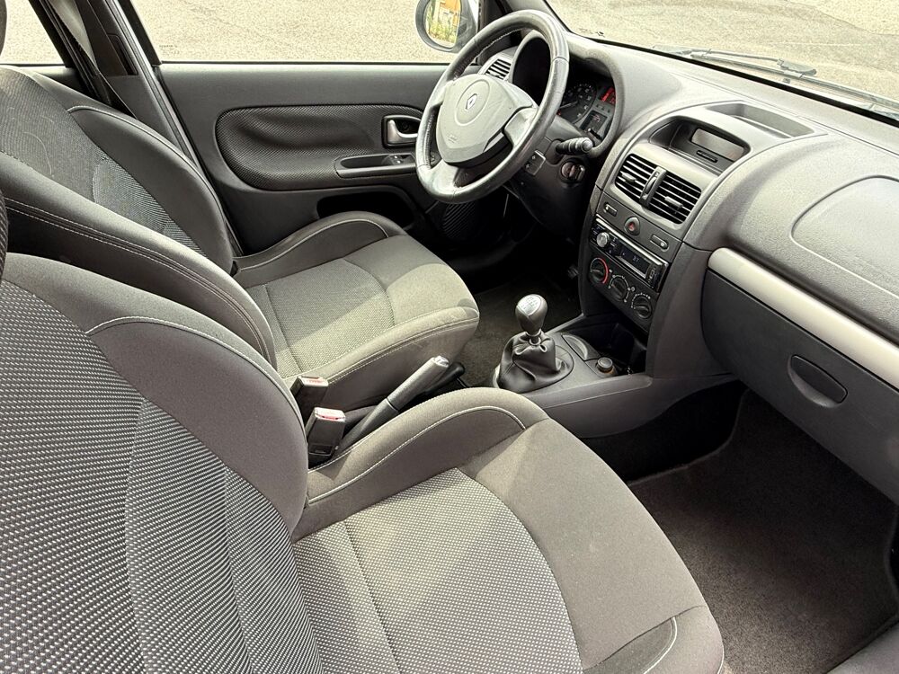 Clio CAMPUS 1.2 GPL 60CH 2010 occasion 26000 Valence