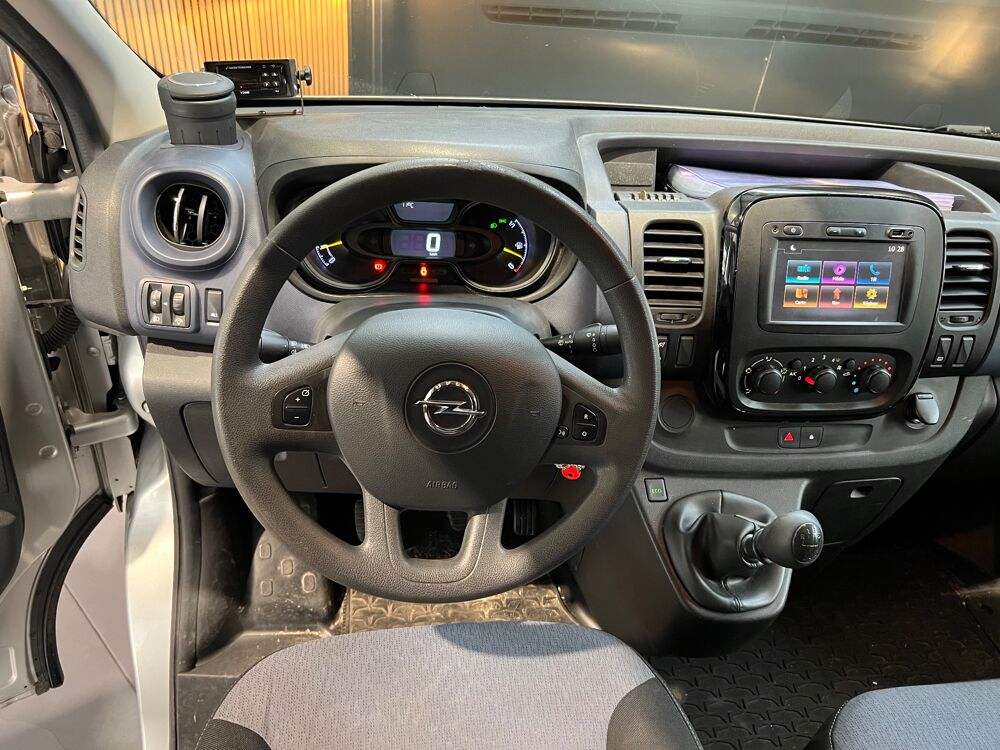 Vivaro FOURGON REFRIGERE - TVA RECUPERABLE 1.6 CDTI 125 L1H1 LIMITE 2017 occasion 33610 Cestas