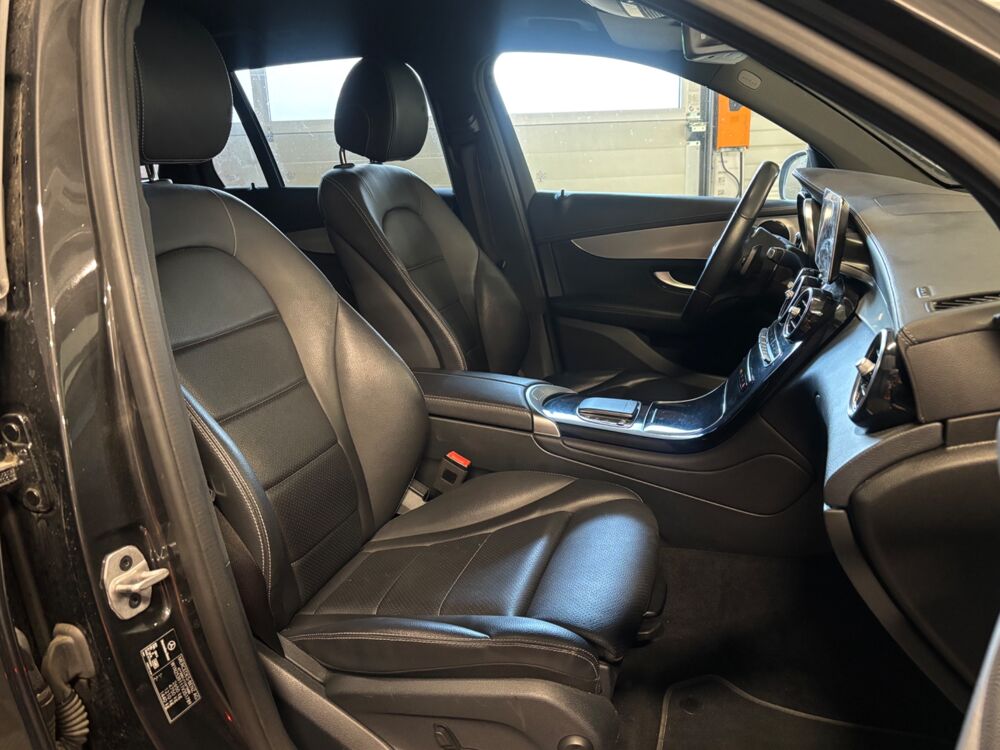 Classe GLC 2.0 300 DE 306H 195 EQ-POWER PHEV HYBRID AVANTGARDE LINE 4MA 2022 occasion 79000 Niort