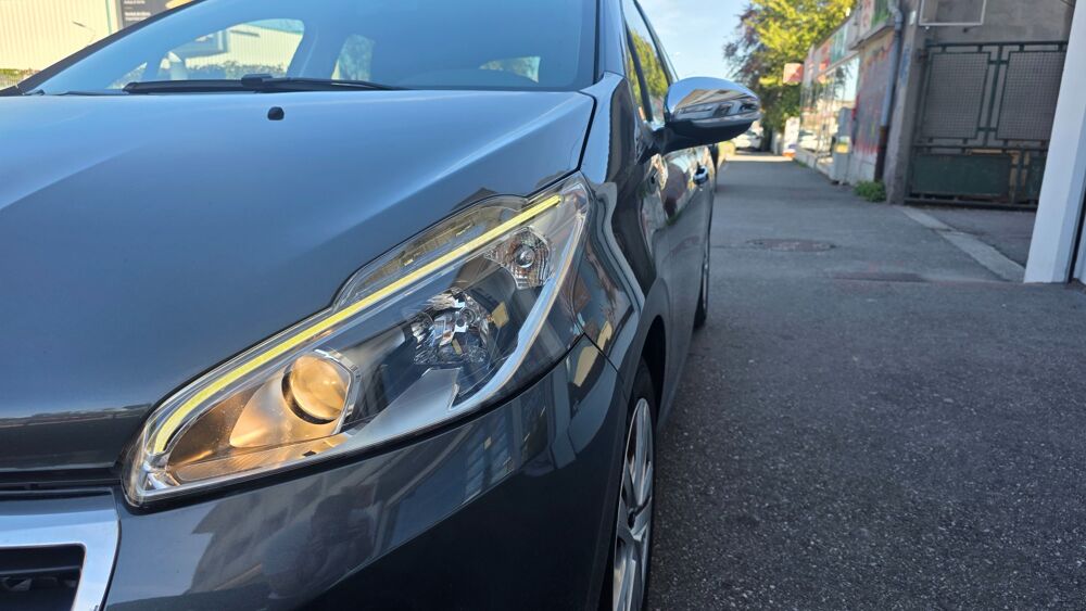 208 GENERATION-I 1.2 VTI 82CH STYLE/COURROIE A JOUR/CT OK 2017 occasion 74600 Seynod