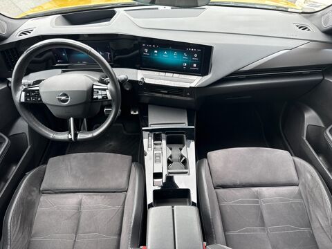 Astra G&eacute;n&eacute;ration IV 1.2 TURBO 130 ULTIMATE EDITION BVA / PACK HIVE 2022 occasion 17100 Saintes