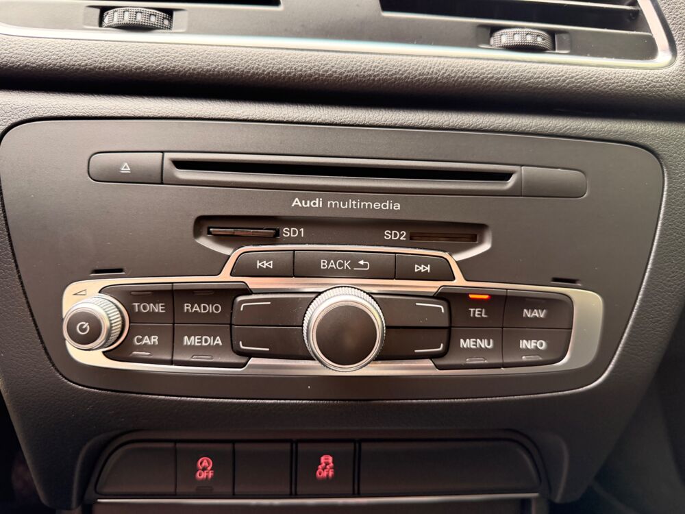 Q3 2.0 TDI 140Ch S-LINE - RADAR DE RECUL - GPS - BLUETOOTH - RE 2014 occasion 76150 Saint-Jean-du-Cardonnay