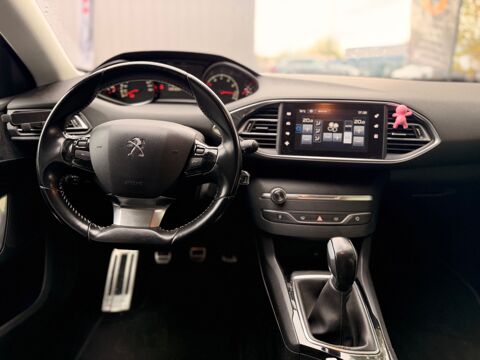308 GENERATION-II 1.2 PURETECH 110Ch STYLE - DISTRIBUTION NEUVE 2017 occasion 76150 Saint-Jean-du-Cardonnay