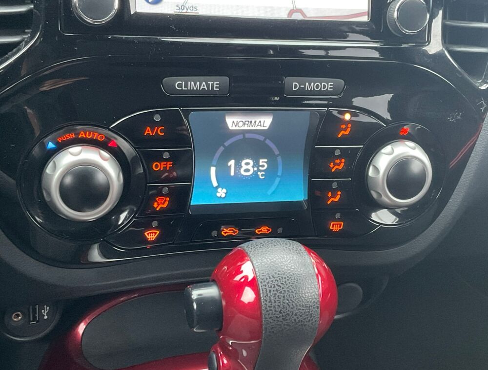 Juke 1.6 115 ACENTA 2WD BVA - Cam&eacute;ra 360 - GPS 2017 occasion 78410 Flins-sur-Seine