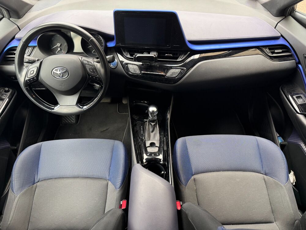 C-HR Hybrid 1.8 122 BVA E-CVT 2WD Graphic (entretien Toyota) 2018 occasion 94170 Le Perreux-sur-Marne