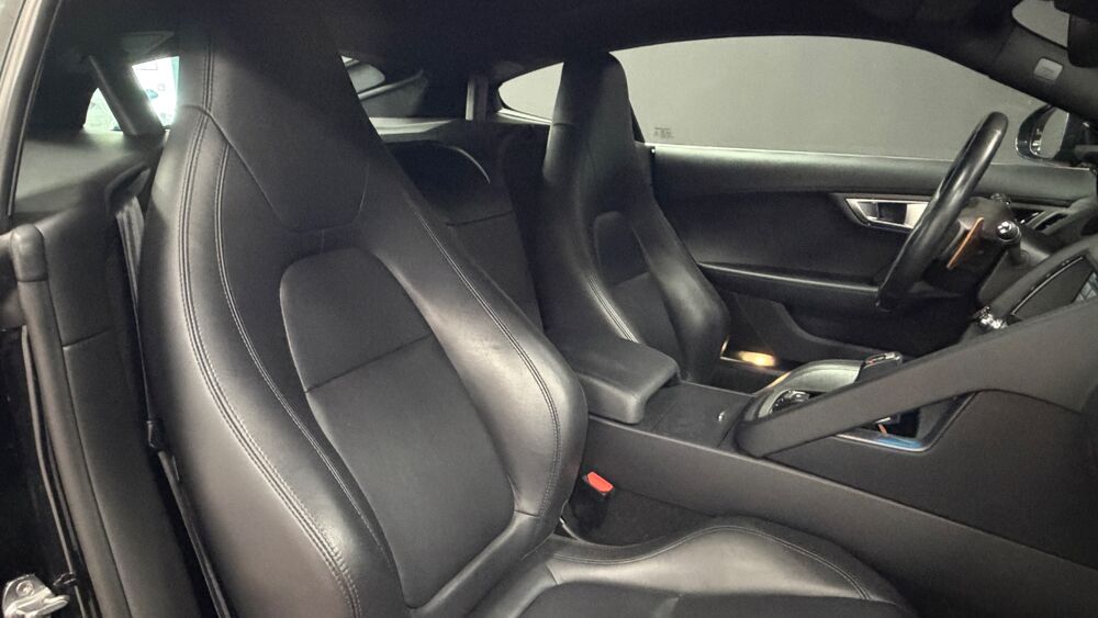 F-Type COUPE V6 3.0 SURALIMENTE 340ch BVA8 2015 occasion 34430 Saint-Jean-de-V&eacute;das
