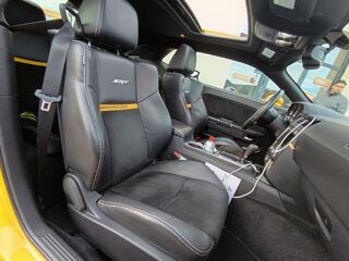 Challenger SRT 8 V8 477ch YELLOW JACKET EDITION/ HARMAN KARDON/ ToiT OU 2012 occasion 69420 Ampuis