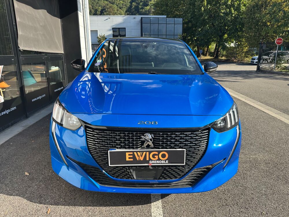 208 1.2L 100ch GT LINE / TOIT PANORAMIQUE / APPLE CARPLAY / CAME 2019 occasion 38420 Le Versoud