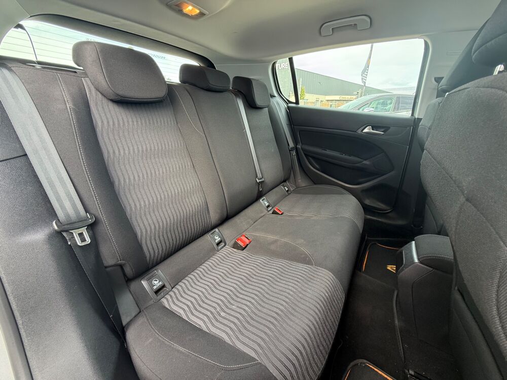 308 GENERATION-II 1.2 110 ch ALLURE START-STOP - BLUETOOTH - RAD 2015 occasion 27000 &Eacute;vreux