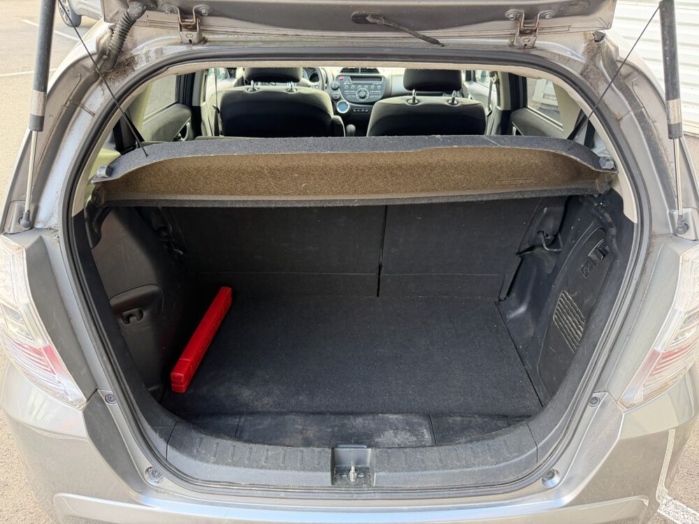 Jazz LUXURY 1.4 IVTEC 100H 90 ch HYBRID FULL-HYBRID BVA 2011 occasion 17100 Saintes