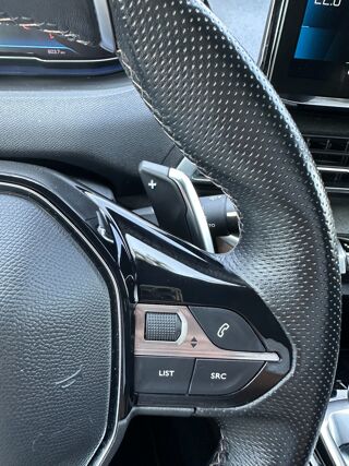 3008 1.5 BLUEHDI 130CH / GT / ATTELAGE - CAMERA - CARPLAY - GPS - 2021 occasion 44220 Cou&euml;ron
