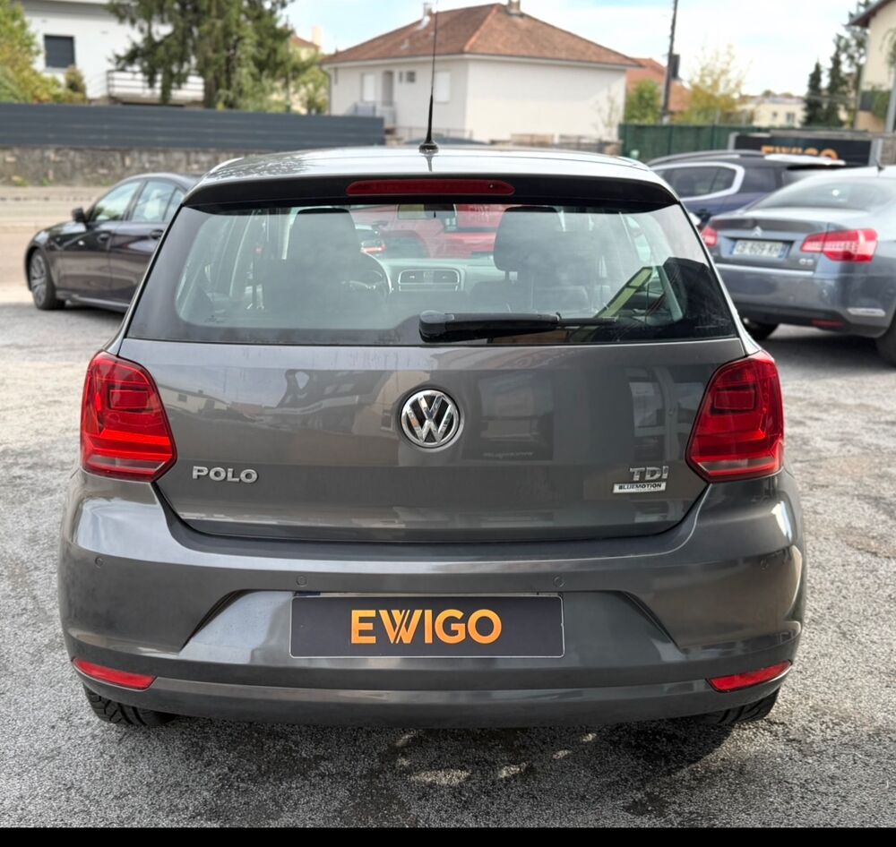 Polo 1.4 TDI 75 CH BLUEMOTION CONFORTLINE 2014 occasion 25000 Besan&ccedil;on