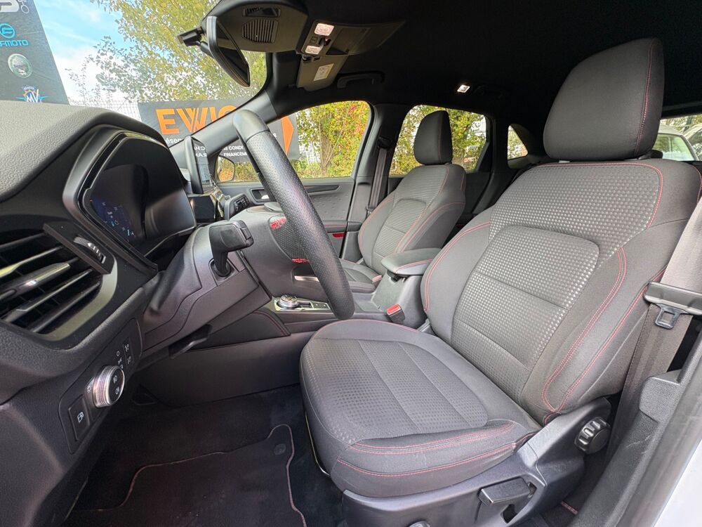 Kuga 2.5 DURATEC 225ch 150 HYBRID PHEV 14.4KWH ST-LINE 4X2 BVA / 2021 occasion 76150 Saint-Jean-du-Cardonnay