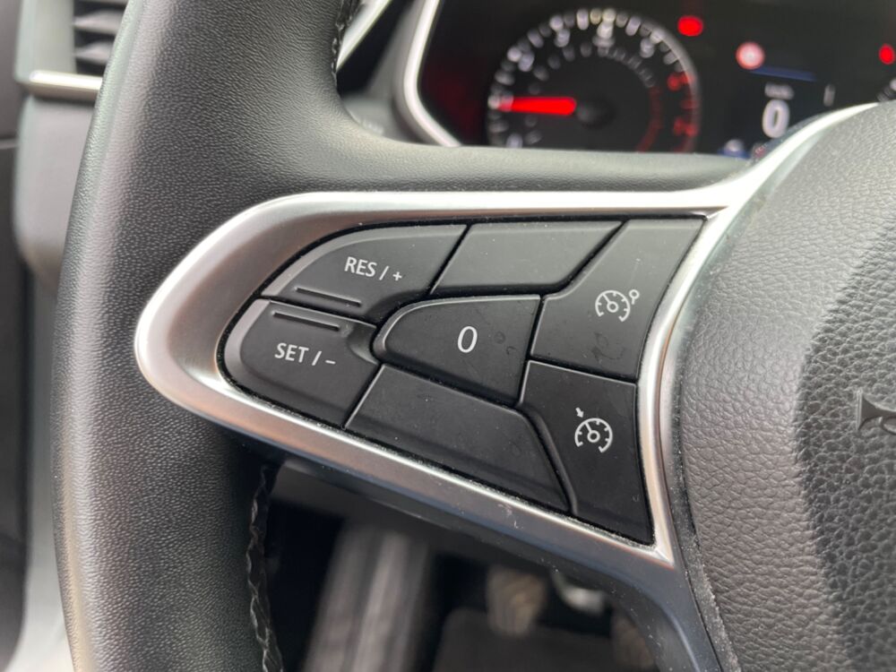 Clio V 1.0 75CH BUSINESS - CARPLAY - CLIMATISATION - RADAR DE REC 2020 occasion 27000 &Eacute;vreux