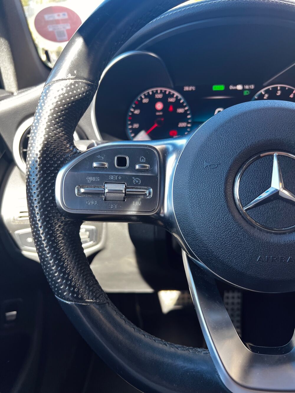 Classe GLC 300 DE EQ-POWER HYBRID AMG LINE 4MATIC 9G-TRONIC BVA / SIEGE 2021 occasion 74600 Seynod