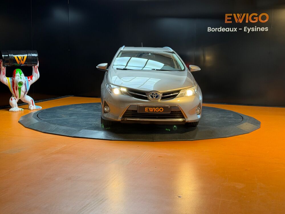 Auris TOURING-SPORTS 1.8 HSD 136H 100 FULL-HYBRID DYNAMIC BVA - EN 2015 occasion 33320 Eysines