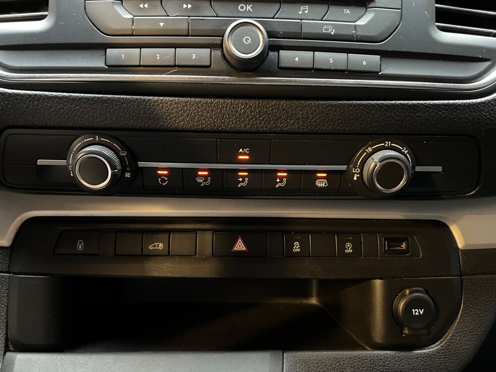 Vivaro FOURGON 1.5 D 120 PACK CLIM L2H1 START-STOP - TVA RECUPERABL 2022 occasion 33320 Eysines