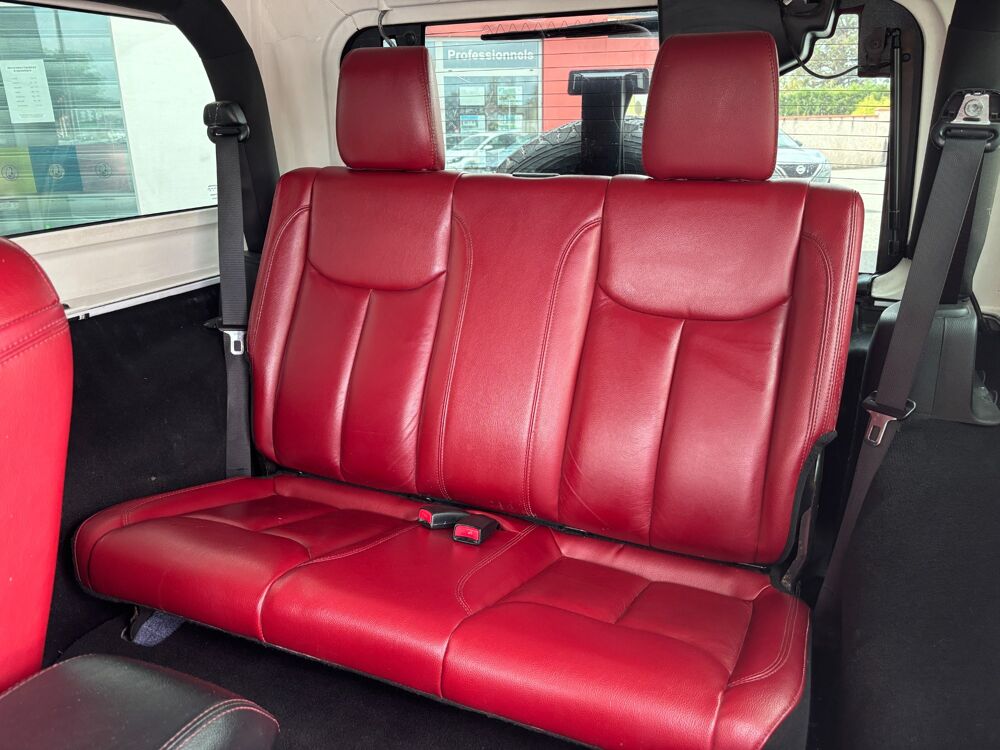 Wrangler 3.6 V6 285 ch RUBICON AWD ETHANOL ET PEDALBOX 2014 occasion 64320 Idron