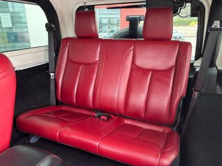 Wrangler 3.6 V6 285 ch RUBICON AWD ETHANOL ET PEDALBOX 2014 occasion 64320 Idron