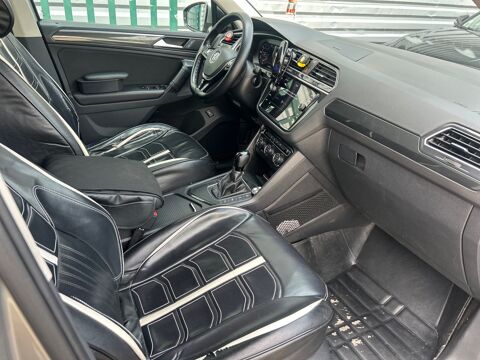 Tiguan 2.0 TDI 150CH BLACK R-LINE DSG BVA / ATTELAGE TOIT OUVRANT 2018 occasion 47000 Agen