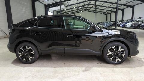 C4 HYBRIDE 145ch MAX APPLE CARPLAY + ADML + CAMERA DE RECUL + 2026 occasion 38420 Le Versoud