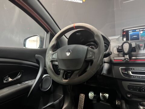 M&eacute;gane COUPE 2.0 275 CH RS TROPHY / RS MONITOR / RECARO / KEYLESS / 2014 occasion 29000 Quimper