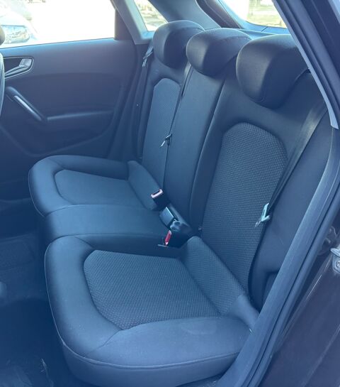 A1 SPORTBACK 1.2 TFSI 86 Ch ATTRACTION - Deuxi&egrave;me main - Blueto 2014 occasion 44220 Cou&euml;ron