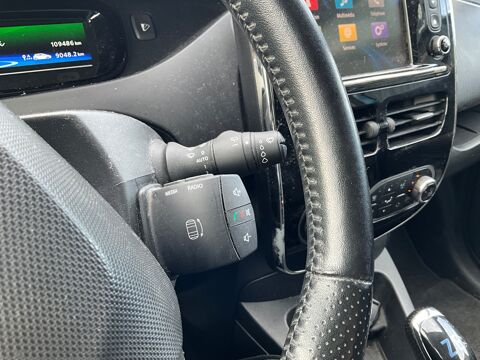 Zo&eacute; R90 ZE 90cv 40KWH CHARGE-NORMALE ZEN ENTRETIEN COMPLET RENAU 2018 occasion 17000 La Rochelle