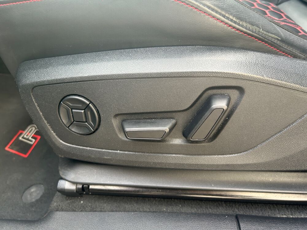RS Q3 2.5 TFSI 400Ch / TOIT OUVRANT / SI&Egrave;GES SPORT RS / CAM&Eacute;RA 360 2020 occasion 69420 Ampuis