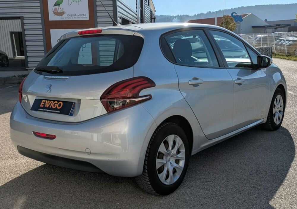 208 GENERATION-I 1.6 BLUEHDI 75ch LIKE 2018 occasion 25300 Pontarlier