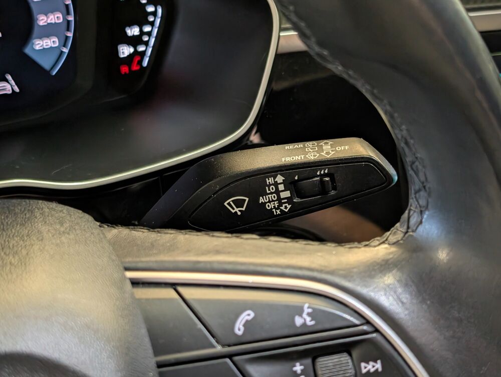 Q3 35 TFSI 150CV DESIGN - TOIT OUVRANT - CARPLAY - COFFRE ELECT 2021 occasion 69400 Arnas