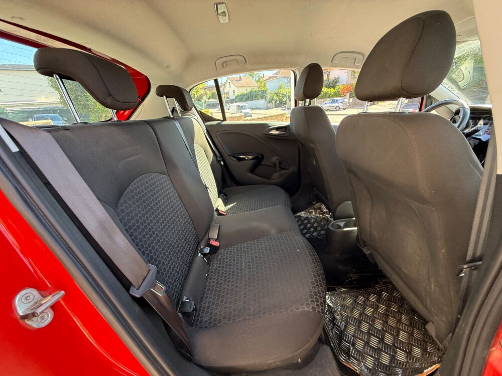 Corsa 1.4 90 CH PLAY 5 portes 2017 occasion 25000 Besan&ccedil;on