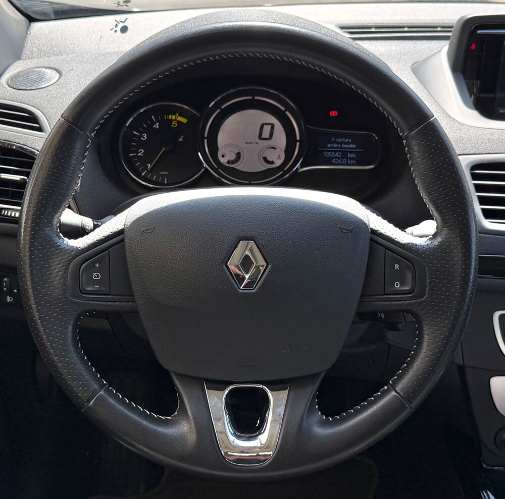 M&eacute;gane III (3) ESTATE 1.6 DCI 130 ENERGY BOSE + CAMERA + TOIT OUVRA 2016 occasion 54000 Nancy
