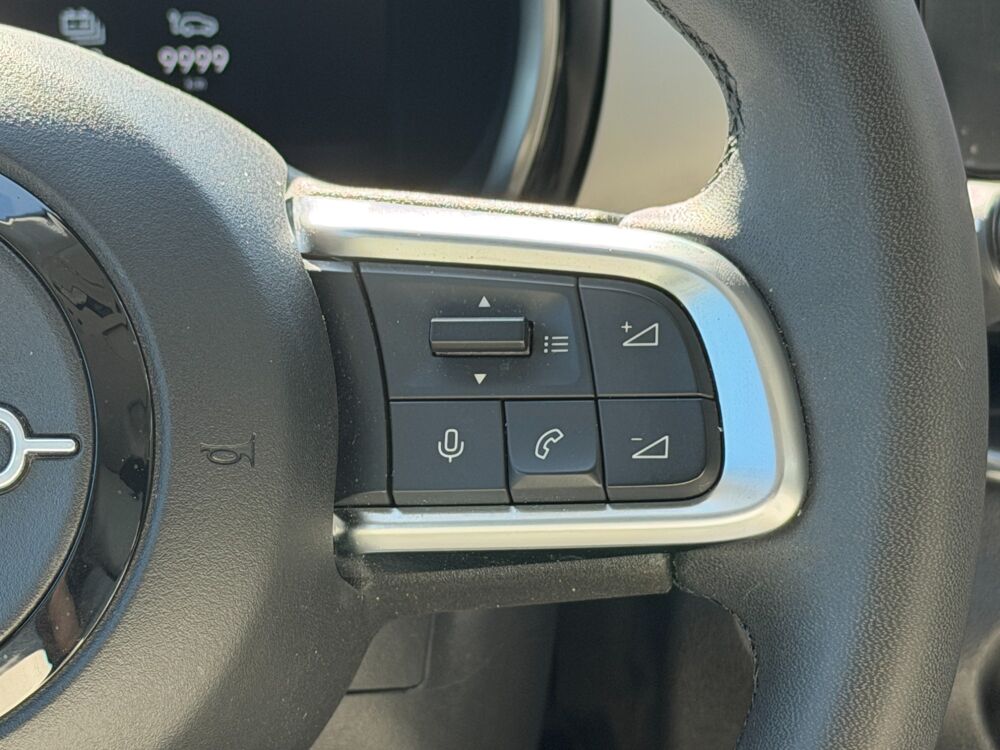 Fiat 600 ELECTRIC 155ch 54KWH LA-PRIMA BVA / SOH 95% / CARPLAY / SIEG 2024 occasion 17100 Saintes