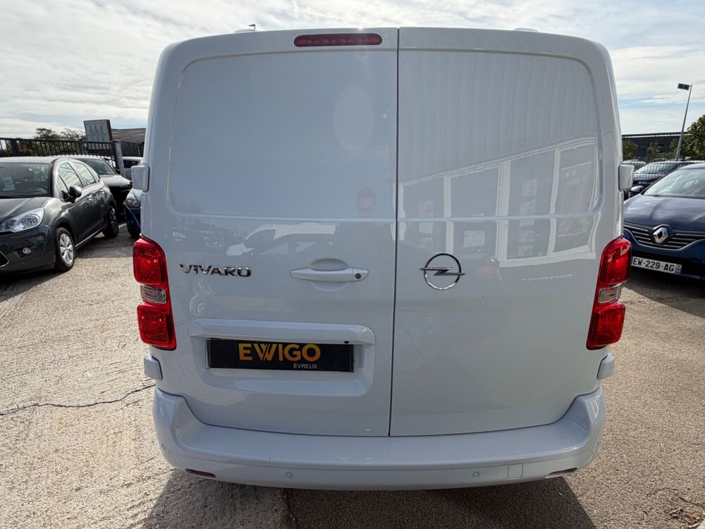 Vivaro FOURGON 1.5 D 120CH TAILLE M TVA RECUPERABLE - CARPLAY - CAM 2024 occasion 27000 &Eacute;vreux