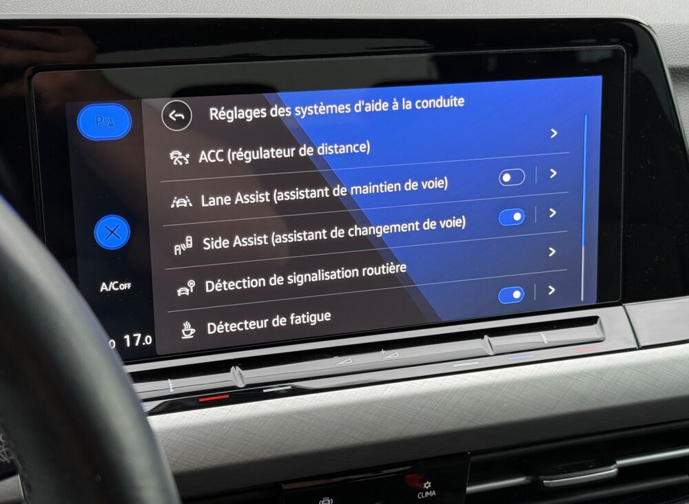 Golf VIII 1.0 ETSI 110 LIFE BUSINESS 1ST + CAMERA + CARPLAY + ACC 2021 occasion 54000 Nancy