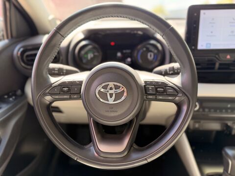 Yaris 1.5 VVTI 115Ch 90 FULL-HYBRID 0.8KWH ELEGANT E-CVT BVA - CAM 2022 occasion 76150 Saint-Jean-du-Cardonnay