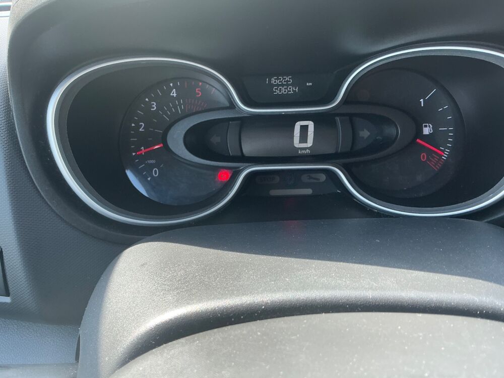 Trafic FOURGON 1.6 DCI 95 1T3 L2H1 CONFORT START-STOP / AMENAGEMENT 2020 occasion 17000 La Rochelle