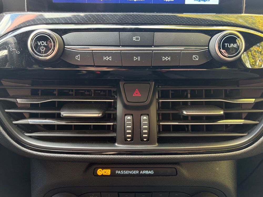 Kuga 2.5 DURATEC 225ch 150 HYBRID PHEV 14.4KWH ST-LINE 4X2 BVA / 2021 occasion 76150 Saint-Jean-du-Cardonnay