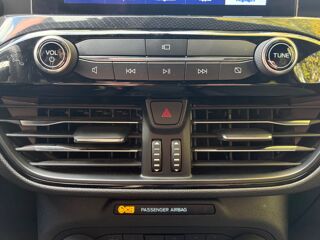 Kuga 2.5 DURATEC 225ch 150 HYBRID PHEV 14.4KWH ST-LINE 4X2 BVA / 2021 occasion 76150 Saint-Jean-du-Cardonnay