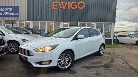 Ford Focus 1.6 TDCI 115ch BUSINESS NAV - TOIT OUVRANT - GPS - CLIM AUTO 2015 occasion &Eacute;vreux 27000