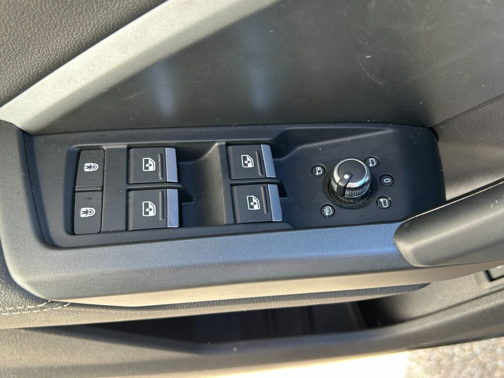 Q3 45 Tfsi e 245ch S-Tronic S-Line Hybride Rechargeable 2021 occasion 69420 Ampuis
