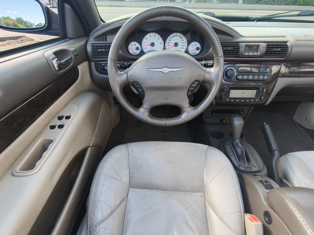 Sebring CABRIOLET 2.7 V6 200 CH LIMITED BVA / BLUETOOTH 2005 occasion 40000 Mont-de-Marsan
