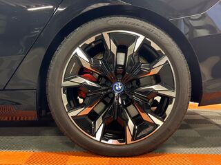 S&eacute;rie 5 3.0 550 E 490H 315 PHEV HYBRID 19KWH XDRIVE BVA 2025 occasion 76190 &Eacute;calles-Alix