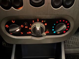Sandero STEPWAY 1.5 DCI 90 Ch 2011 occasion 24750 Tr&eacute;lissac