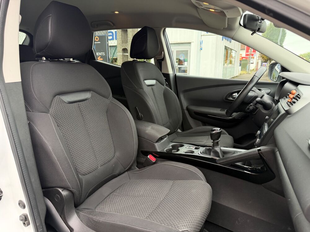 Kadjar 1.5 DCI 110 CH ECO ENERGY BUSINESS CARPLAY / RADAR DE STATIO 2018 occasion 40000 Mont-de-Marsan